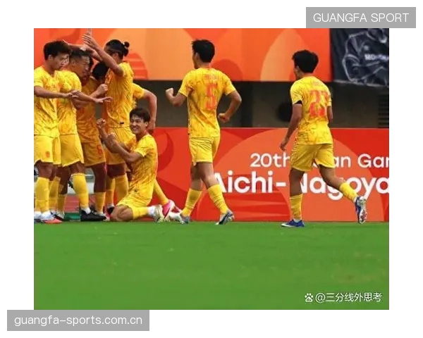 韩国队又因争议判罚怒围裁判